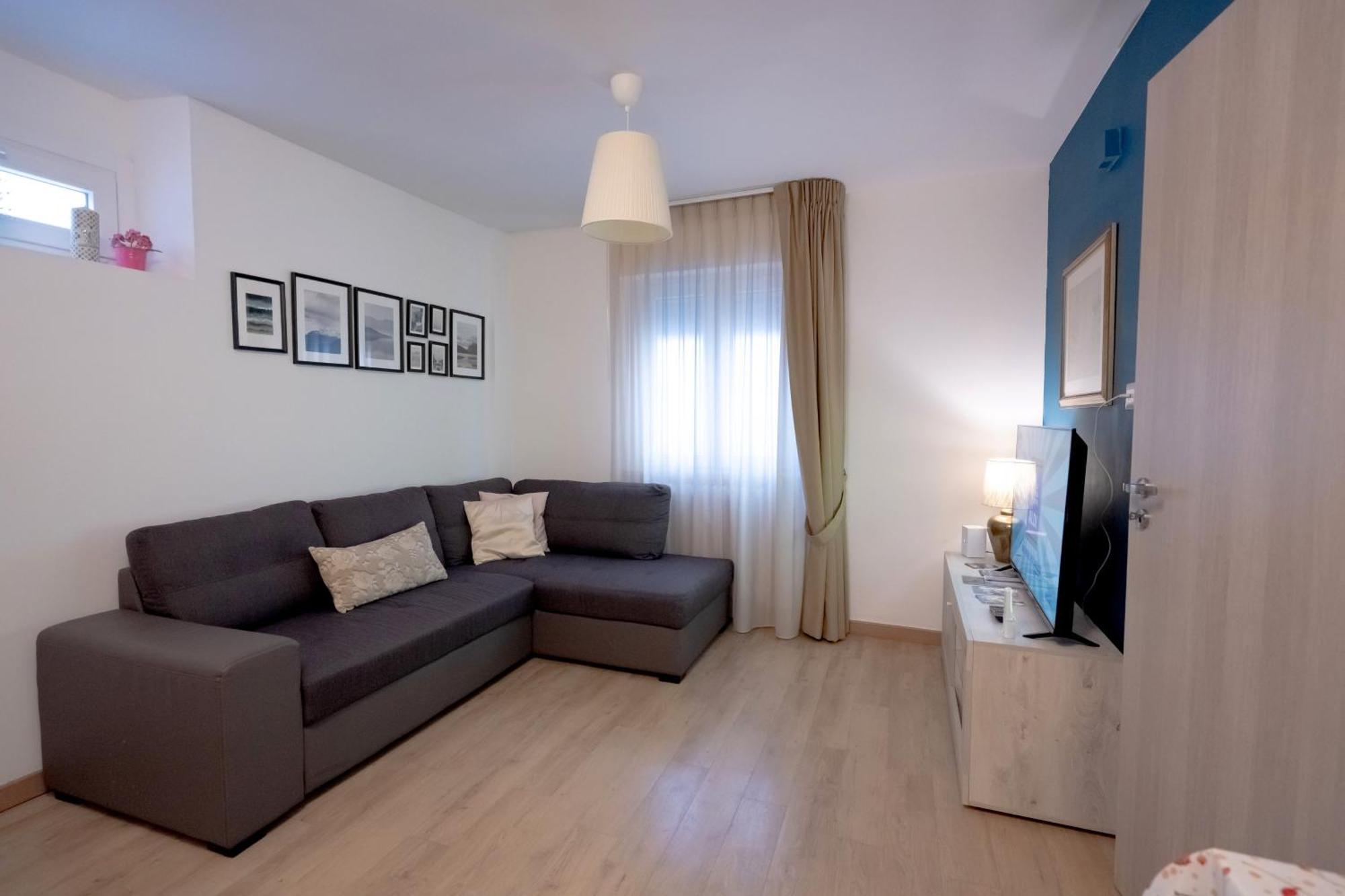 Апартаменты Cristian House Васто Экстерьер фото